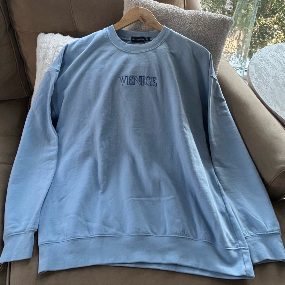 PrettyLittleThing Sky Blue Venice Sweatshirt